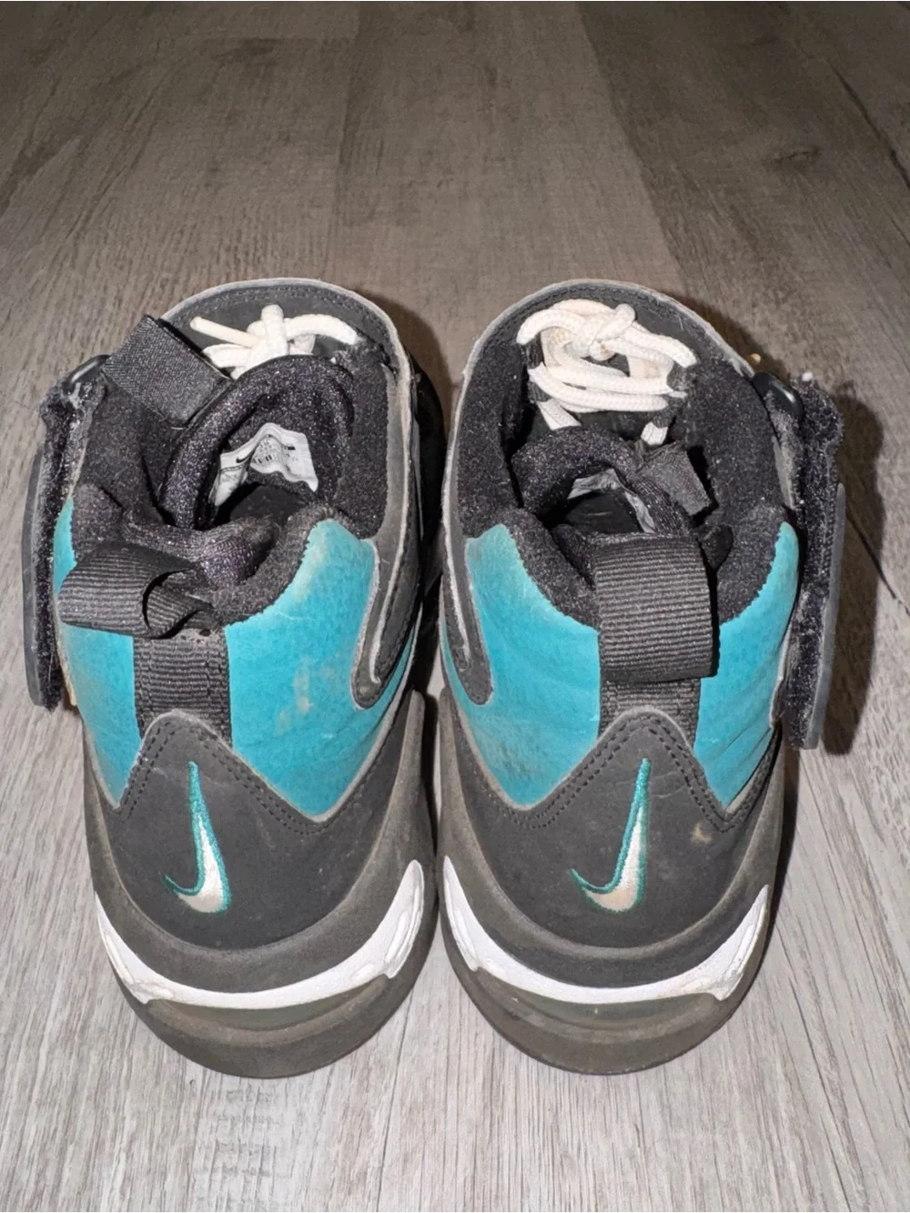 437353 034 Nike Air Griffey Gradeschool Shoes Emerald 5.5y